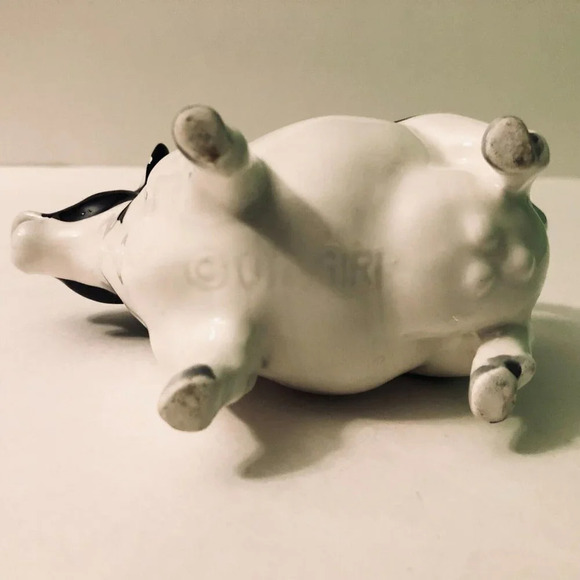 Vintage Otagiri Cow Creamer Black and White 5.5 Inch Long - Picture 13 of 16